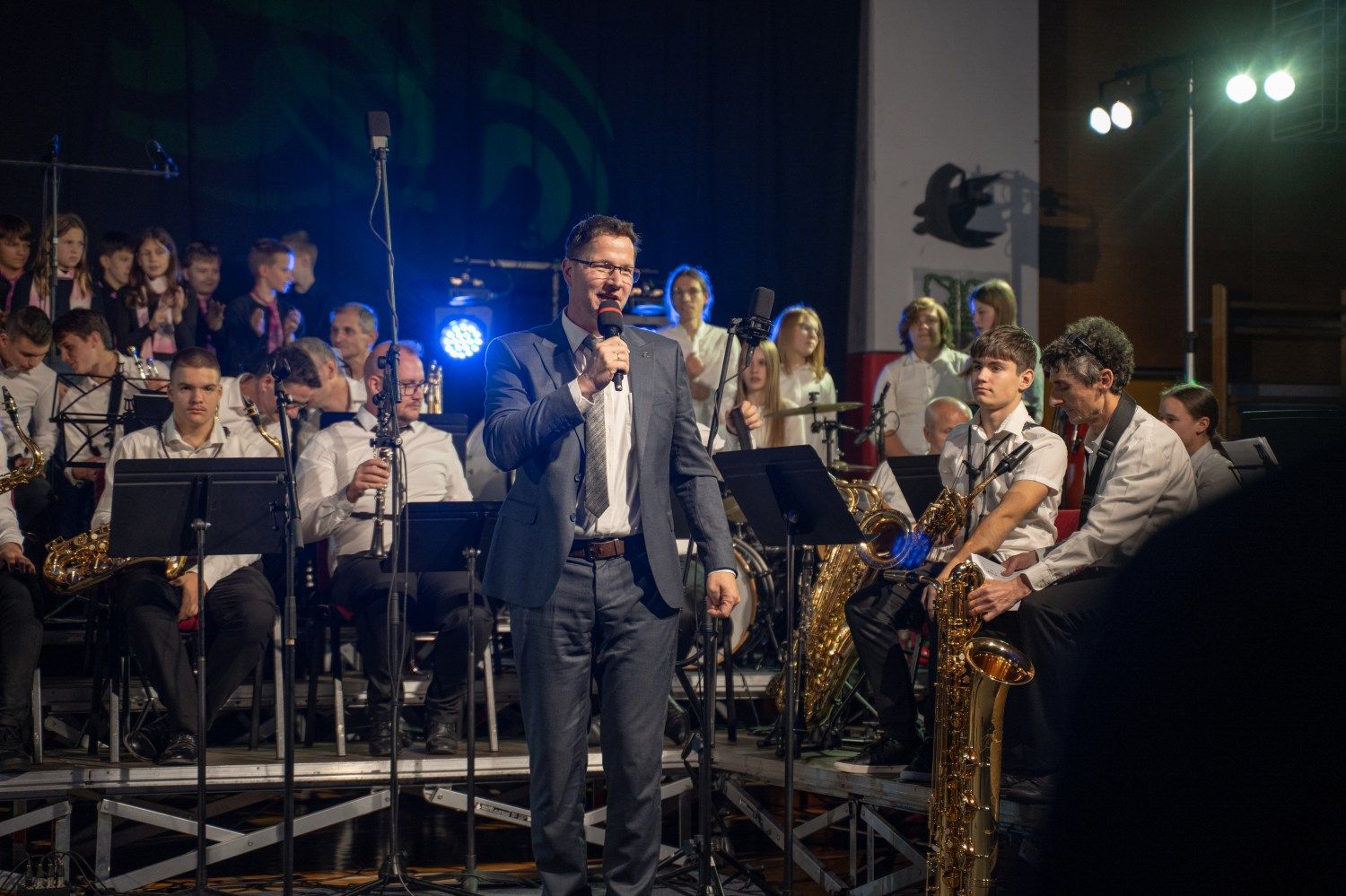 serenade-slovenskih-popevk-rudi-bucar